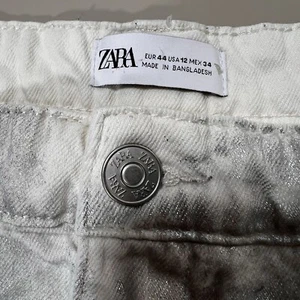 Zara Bloggers Wide Leg Baggy Denim Pants Sz 12 Silver Spray Paint Design - Picture 1 of 8