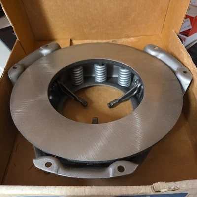 Mustang 390 1968-70 remanufacturado Ford 4 velocidades embrague placa de presión correcta Foto 1 de 4