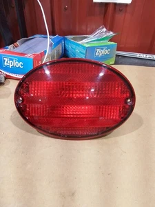 Lámpara de luz trasera derecha del lado del pasajero OEM 97-04 Chevy Corvette C5 16523630 - Imagen 1 de 3
