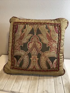 Croscill Floral Tapestry Maroon Red 18X16 Square Gold Rope Piping Trim Detail - Picture 1 of 11