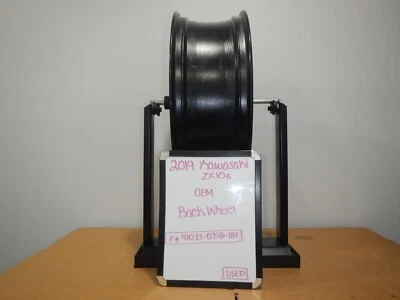 Kawasaki ZX10R 2019 OEM rueda trasera/llanta 41073-0758-18F Foto 1 de 4