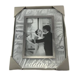 Malden Glass Mr. & Mrs. Picture Frame 4X6 Bride Groom Wedding Bridal Shower Gift - Picture 1 of 9