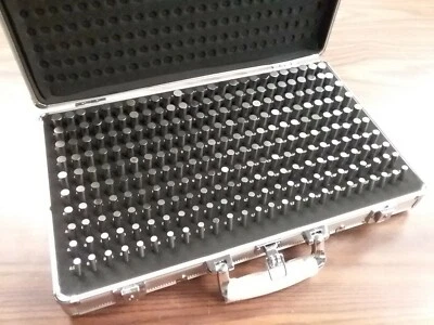 Pin Gage Set M2(-) 0.251-0.500", minus Tolerance 250 Pins metal case #707B-755MC - Image 1 of 4