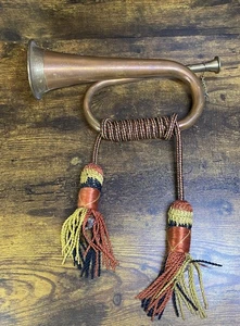 BRITISH MILITARY, British Army Brass & Copper Bugle With Lion Badge - Picture 1 of 5