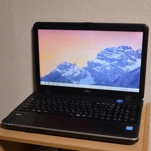 Core I7 Fujitsu Lifebook Laptop Upgraded Ssd Ready To Use Fast Performance - Picture 1 of 8