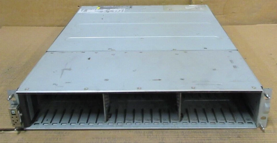 Fujitsu Eternus DX60 S3 24-Bay 2.5" SAS Disk Storage 2x CA07797-D102 iSCSI - Image 1 of 4