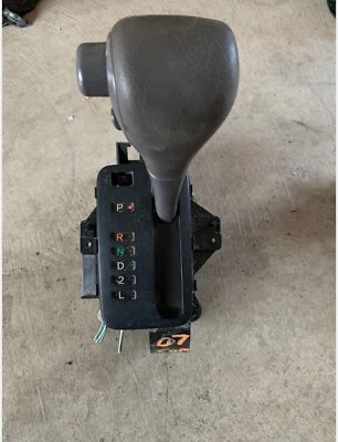 2003-2008 Toyota Corolla Automatic Transmission Gear Shifter Selector Assbly OEM - Image 1 of 4