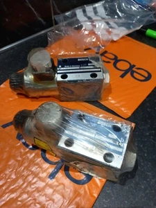 VÁLVULA HIDRÁULICA BOSCH 0810091233 OBSOLETA 0 810 091 233 PRODUCTO EXCEDENTE ENVUELTO - Imagen 1 de 7