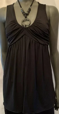 Colar Hot Kiss Top com miçangas taco de gravata/blusa tamanho M - Imagem 1 de 4