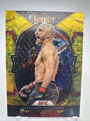 Alexander Volkanovski 2023 Select Gold Disco 8/10 UFC- 2027 - Image 1 of 2