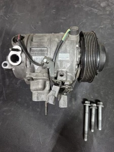 Lexus Ls430 air conditioner compressor 3UZFE JDM - Picture 1 of 6