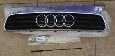 Audi A3 1999 8L 1,6 gasolina parrilla delantera 8L0807683 Foto 1 de 3