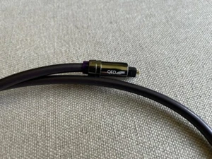QED Performance Optical Digital Audio Toslink cable 1m - Picture 1 of 6