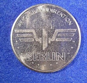 04 151 Medaille Tenderlokomotive BR 89 Güterzug 1878 Reichsbahndirektion Berlin - Picture 1 of 2