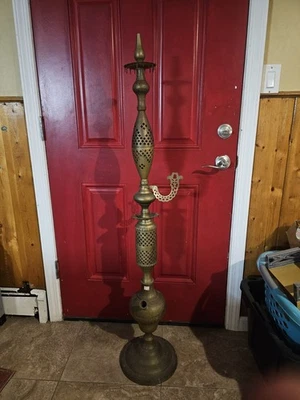 Cachimba de latón vintage de 4 pies de la India *Leer descripción  Foto 1 de 4