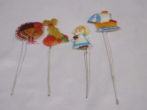 Vtg. Thanksgiving Theme Hard Plastic Cupcake Picks Toppers Hong Kong Mayflower - Picture 1 of 4