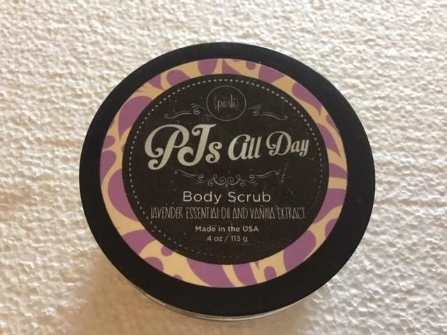 Exfoliante corporal Perfectly Posh PJs todo el día 4 oz - nuevo y sellado Foto 1 de 1