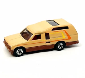 Mattel Hot Wheels Minitrek en beige, base marrón, estampado tampo rayas, ¡como nuevo! - Imagen 1 de 4