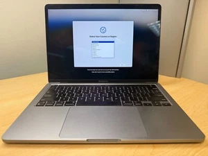 Apple MacBook Pro 13" (256GB SSD, Apple M1, 16GB) Laptop - Space Gray - Photo 1/7