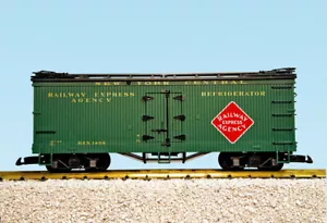 USA Trains G Scale R16053A REA/New York Central #1459 Reefer - Picture 1 of 1