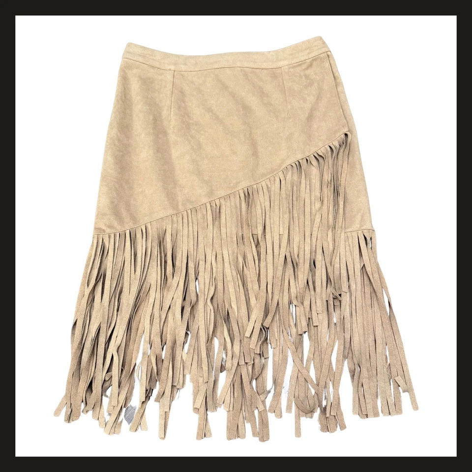 Blush Noir Franja Camurça Look BOHO Mini Saia Bronzeada Bainha Assimétrica Feminina Pequena - Imagem 1 de 4