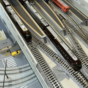 KATO 10-1991 E655 series Nagomi 5 car set - N Scale Japan Railways - Picture 1 of 7