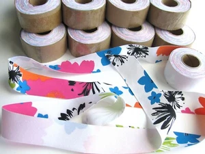 Vintage Bias Cut Fabric Rolls Mod Pop Bright Floral Flowers 1.25" Wide 21 Pieces - Picture 1 of 7