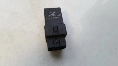 Nissan Note 2007 Relay Module mb954185, 72tm200 #753514-67 - Image 1 of 2