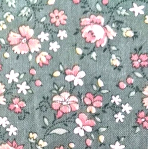 Tela de algodón verde claro floral malva rosa pequeño de colección de 1 yarda 42" W - Imagen 1 de 9