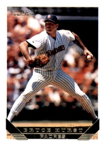 1993 Topps Gold Bruce Hurst lámina MLB inserto PWE Padres #111 - Imagen 1 de 2