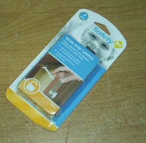 DOREL WIDE GRIP0- LATCHES KEEP CABINETS OFF LIMITS TO LITTLE ONES 7 PACK 48444 - Picture 1 of 2