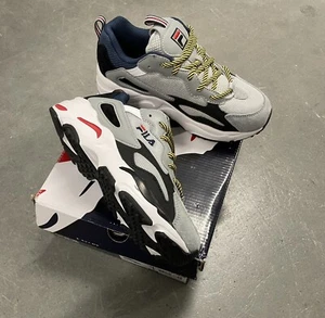 NIB Fila Ray Tracer vblu/hris/blk Youth Kids Sz 4.5 Sneakers Shoes - Picture 1 of 6