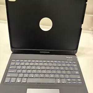 Targus-Versa Type Keyboard Case For iPad Pro 12.9 (3rd,4th,5th,6th Generation) - Picture 1 of 5