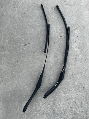 BMW 320I 2012-2018 2,0 L brazos limpiaparabrisas delantero izquierdo y derecho con cuchillas OEM Foto 1 de 4