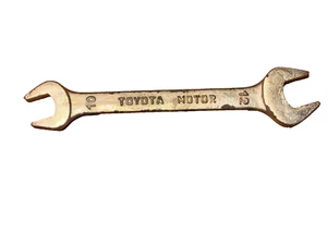 toyota motor spanner 10 12 MM METRIC WRENCH classic japan car tool kit part - Picture 1 of 20