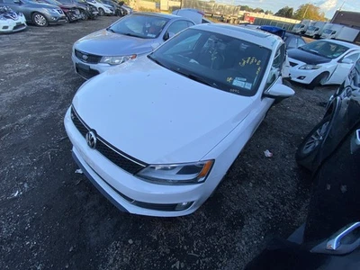 Used Fuse Box Engine fits: 2014 Volkswagen Jetta gli engine compartment Grade A - Image 1 of 4