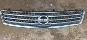 2012 2013 2014 Nissan Maxima Front Upper Grill Grille Some Cosmetic Issues - Picture 1 of 11