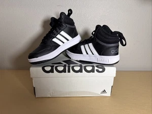 Big & Little Kinder Adidas Hoops Mid 3.0 K Core Black/Cloud White/Grey Six GW0402 - Bild 1 von 8