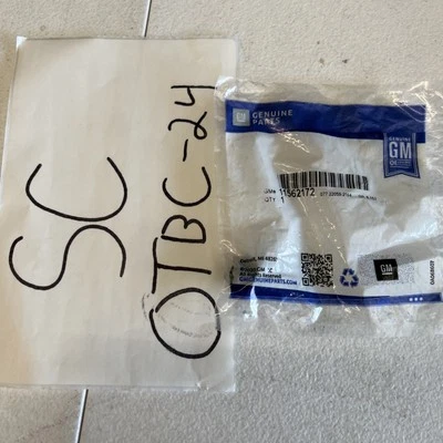 Genuine GM Hexagon Head Screw, 11562172 - Image 1 of 3