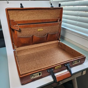 Vintage Aktentasche Emilio Pucci braun Leder mit Zahlenschloss Made in Italy - Bild 1 von 17