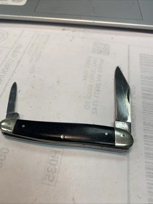 J. A. Henckels Germany 1780 Half Whittler 2 Blade Knife W/Black Handles - Image 1 of 4