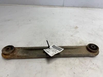 Brazo de control inferior trasero Ford Crown Victoria 1998-2011 OEM 8W1Z5A649A Foto 1 de 3