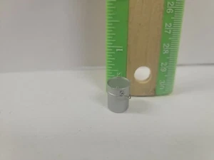 1/24 YARD PUPPENHAUS BAUSTELLE EIMER LACKDOSE - Bild 1 von 2