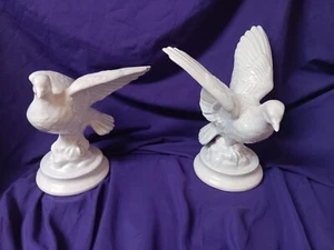 Ceramic Dove Figurine Byron Molds (Set of 2) Glossy White with Blue Tint Finish - Picture 1 of 24