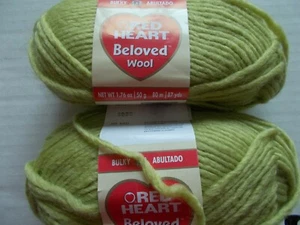 Red Heart Beloved Wool, roving wool blend yarn, Lime, lot of 2 (87 yds each) - Picture 1 of 2