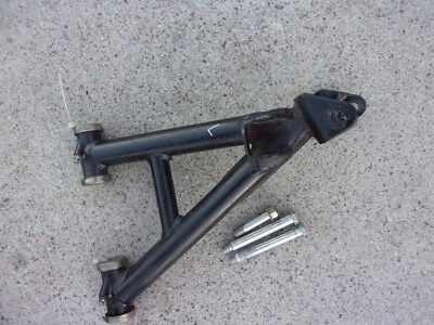 Yamaha YFM350 1987 MOTO 4 OEM suspensión delantera izquierda brazo A se adapta a: 87-95 Foto 1 de 4