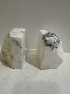 Vintage Chiseled Natural White Marble Stone Bookends - Bild 1 von 22
