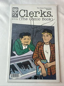 Clerks The Comic Book Oni Press AUTOGRAPHED SIGNED - Picture 1 of 5