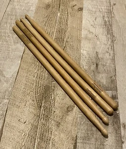 Official Guitar Hero Rock Band Band Hero Drum Sticks 2 Pair Nice! - Picture 1 of 3