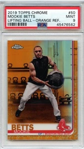 2019 Topps Chrome Mookie Betts Lifting Ball #50 - Orange Ref /25 PSA 9 MINT - Bild 1 von 2